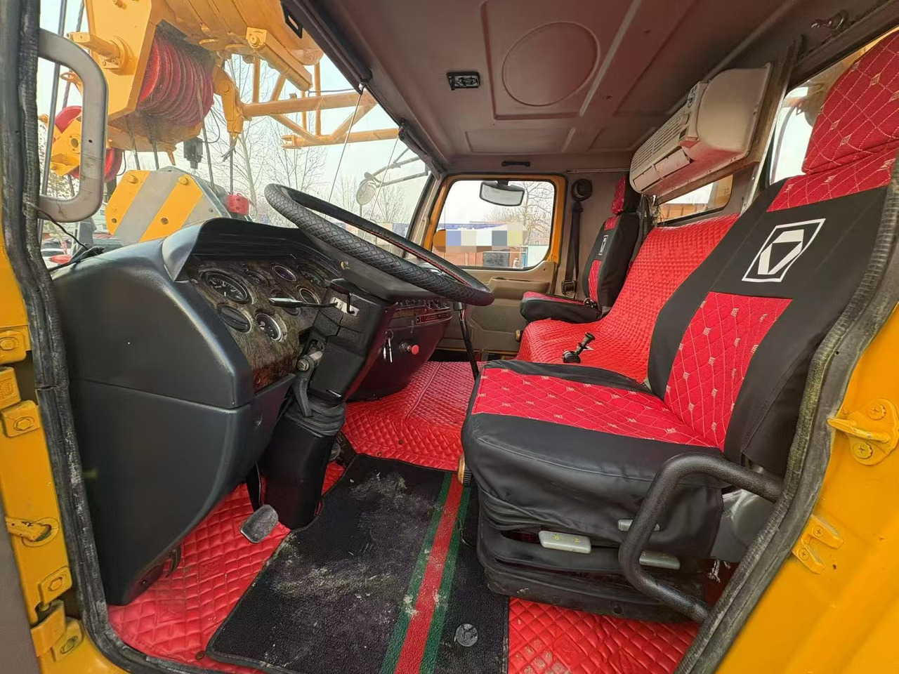 XCMG crane truck - Camión grúa: foto 5 XCMG crane truck - Camión grúa: foto 5