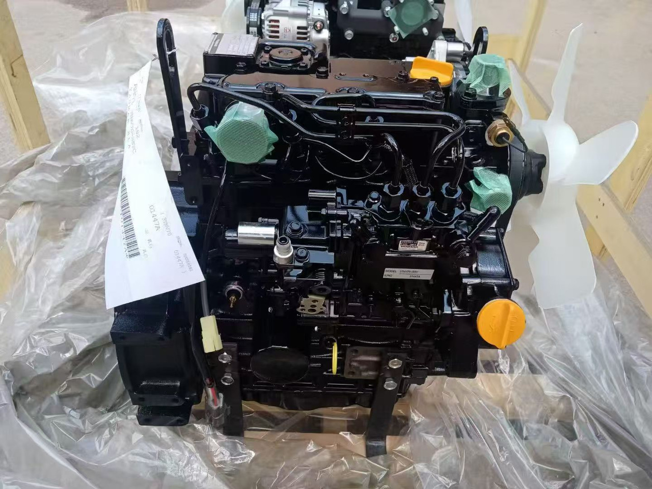 YANMAR 3TNV70 - Motor para Excavadora: foto 5 YANMAR 3TNV70 - Motor para Excavadora: foto 5