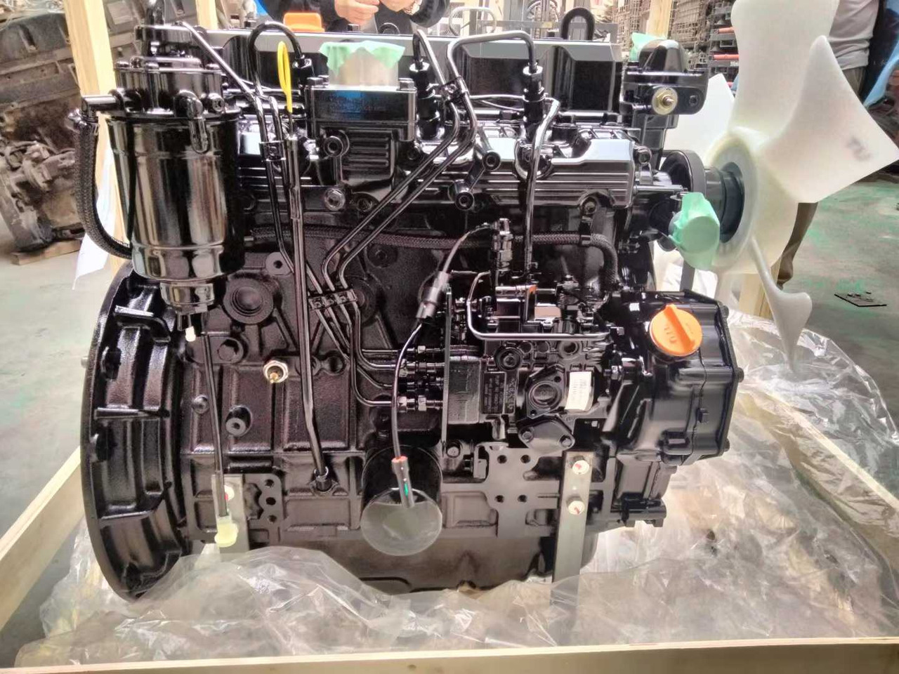 YANMAR 4TNE98 - Motor para Excavadora: foto 1 YANMAR 4TNE98 - Motor para Excavadora: foto 1