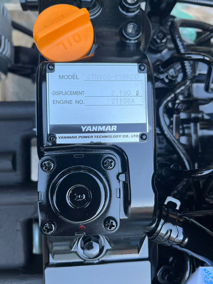 YANMAR 4TNV88 - Motor para Excavadora: foto 3 YANMAR 4TNV88 - Motor para Excavadora: foto 3