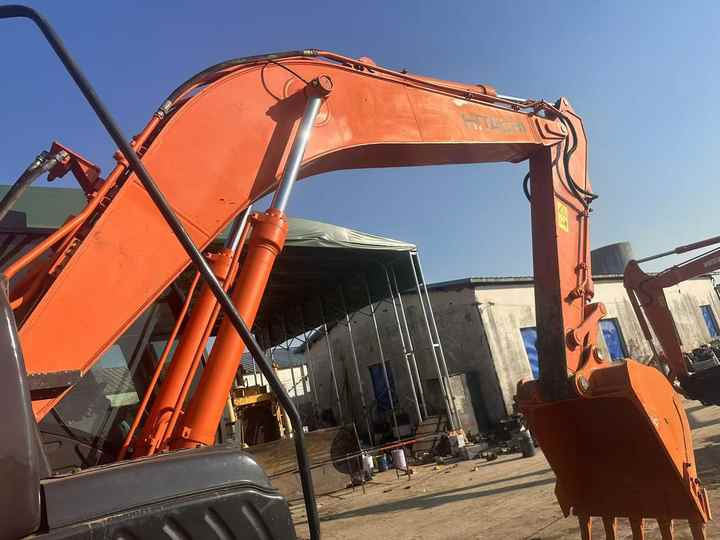 Affordable Hitachi ZX210-5G Used Construction Machinery | Well-Maintained, No Overhauls - Excavadora de cadenas: foto 4 Affordable Hitachi ZX210-5G Used Construction Machinery | Well-Maintained, No Overhauls - Excavadora de cadenas: foto 4
