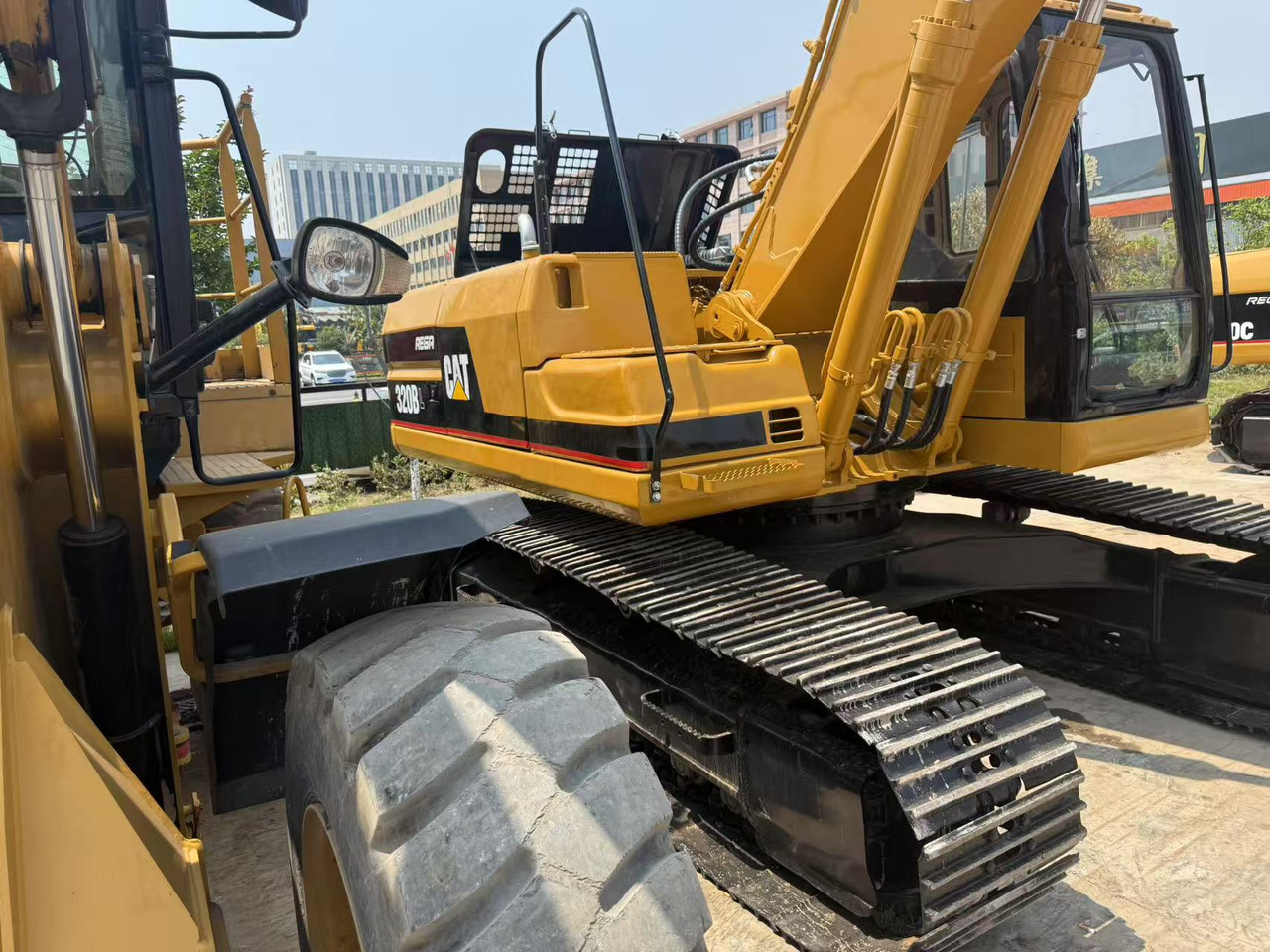 CATERPILLAR CRAWLER EXCAVATOR CAT 320B in Low Price for Hot Sale - Excavadora de cadenas: foto 4 CATERPILLAR CRAWLER EXCAVATOR CAT 320B in Low Price for Hot Sale - Excavadora de cadenas: foto 4