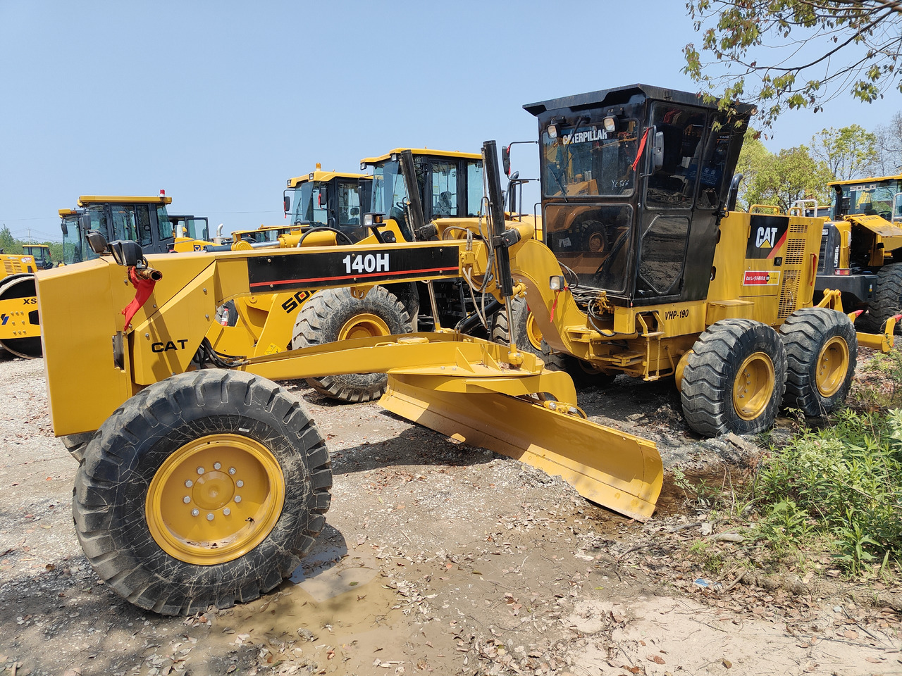 CATERPILLAR high quality hotsale GRADER CAT140H - Grader: foto 1 CATERPILLAR high quality hotsale GRADER CAT140H - Grader: foto 1