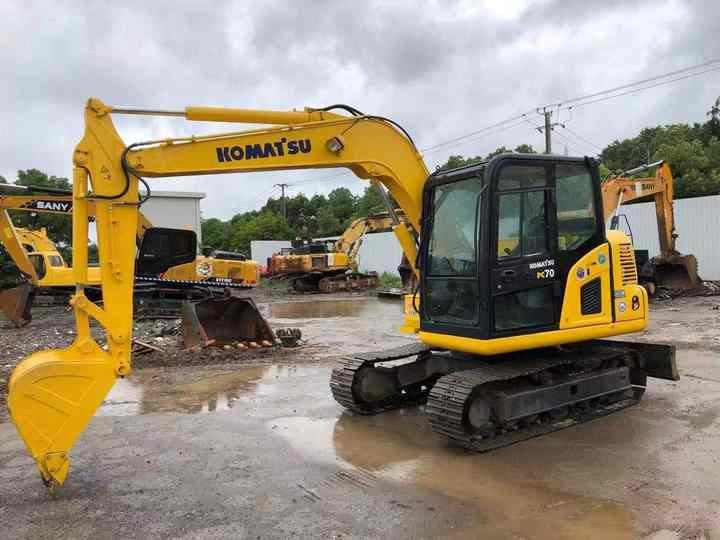 Cheap Used Komatsu PC70-8 Crawler Excavator with High Efficiency Used Heavy M achinery Komatsu PC70-8 Digger Cheap for Sale - Excavadora de cadenas: foto 4 Cheap Used Komatsu PC70-8 Crawler Excavator with High Efficiency Used Heavy M achinery Komatsu PC70-8 Digger Cheap for Sale - Excavadora de cadenas: foto 4
