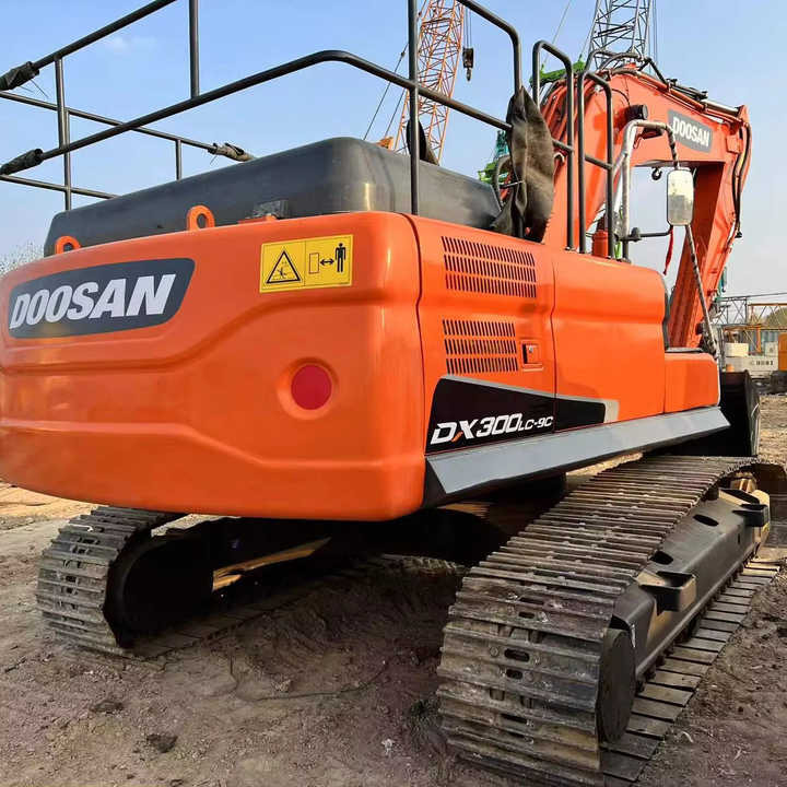 Doosan Construction Equipment Dx300 , Used Earth-moving Machine Doosan Excavator , Doosan Heavy Machines for Sale - Excavadora de cadenas: foto 1 Doosan Construction Equipment Dx300 , Used Earth-moving Machine Doosan Excavator , Doosan Heavy Machines for Sale - Excavadora de cadenas: foto 1