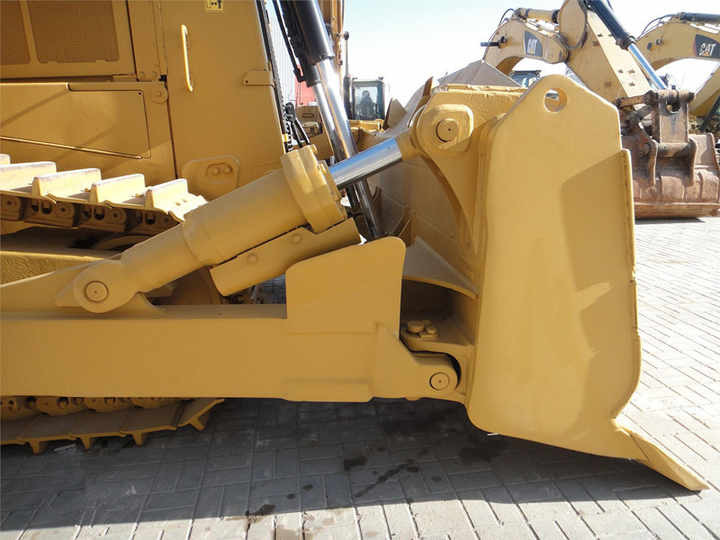 Good Condition D8r Mini Bulldozer New Crawler Bulldozer with Parts Price Bulldozers - Bulldozer: foto 4 Good Condition D8r Mini Bulldozer New Crawler Bulldozer with Parts Price Bulldozers - Bulldozer: foto 4