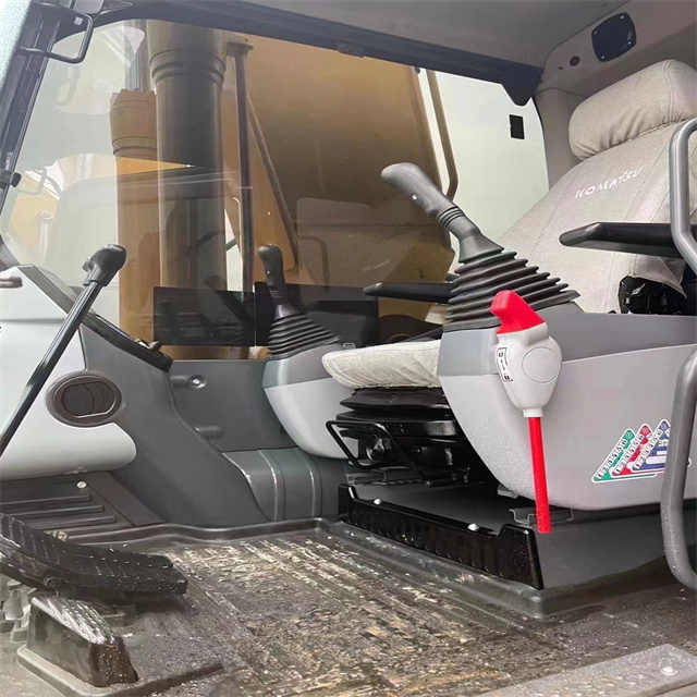 Good Condition Original Used Komatsu Used PC240LC-8 Crawler Excavator Digger Komatsu PC240-8 Used Excavator for Sale - Excavadora: foto 5 Good Condition Original Used Komatsu Used PC240LC-8 Crawler Excavator Digger Komatsu PC240-8 Used Excavator for Sale - Excavadora: foto 5