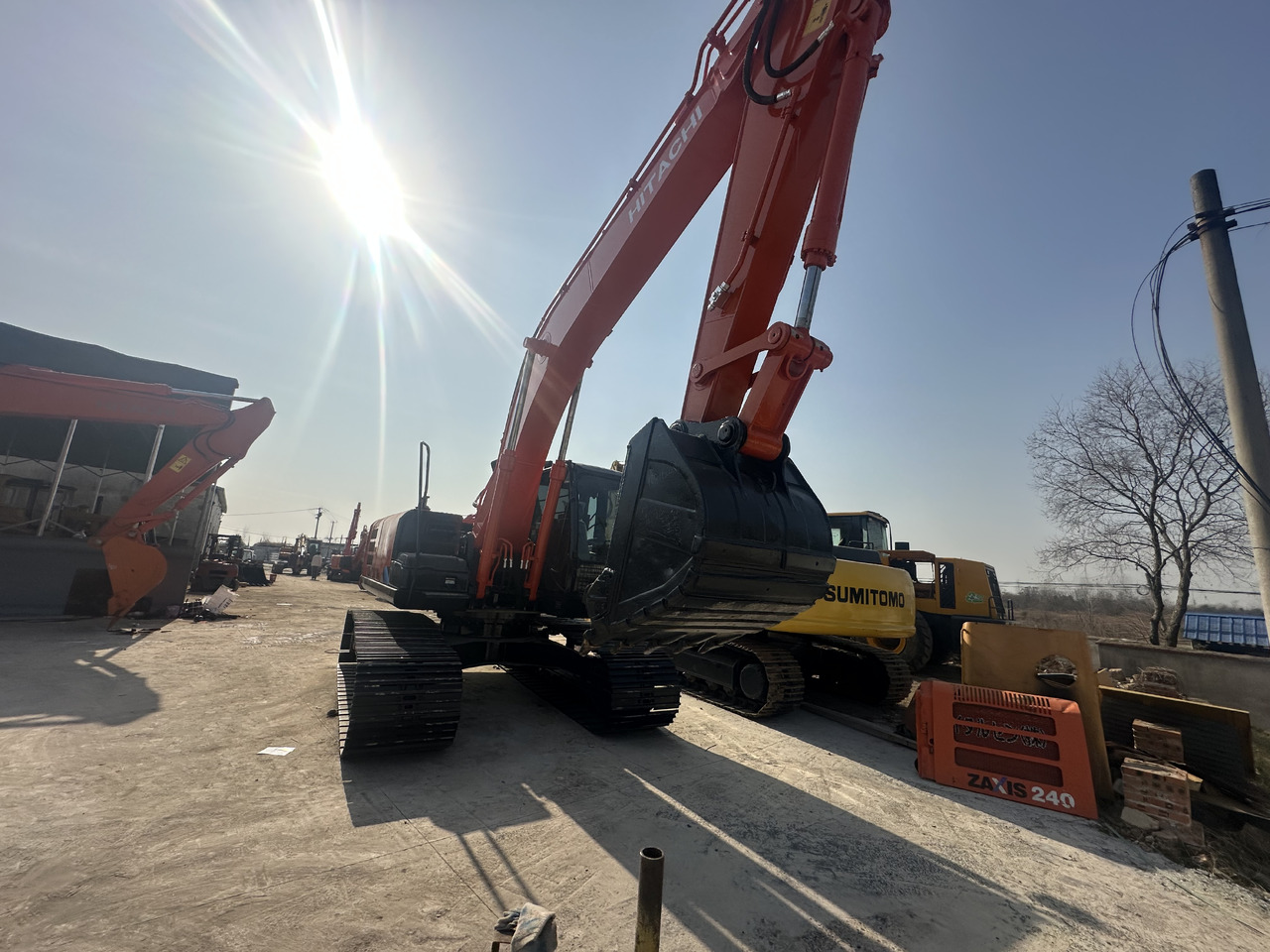 HITACHI Used Excavator ZX210-5G High Quality - Excavadora de cadenas: foto 3 HITACHI Used Excavator ZX210-5G High Quality - Excavadora de cadenas: foto 3