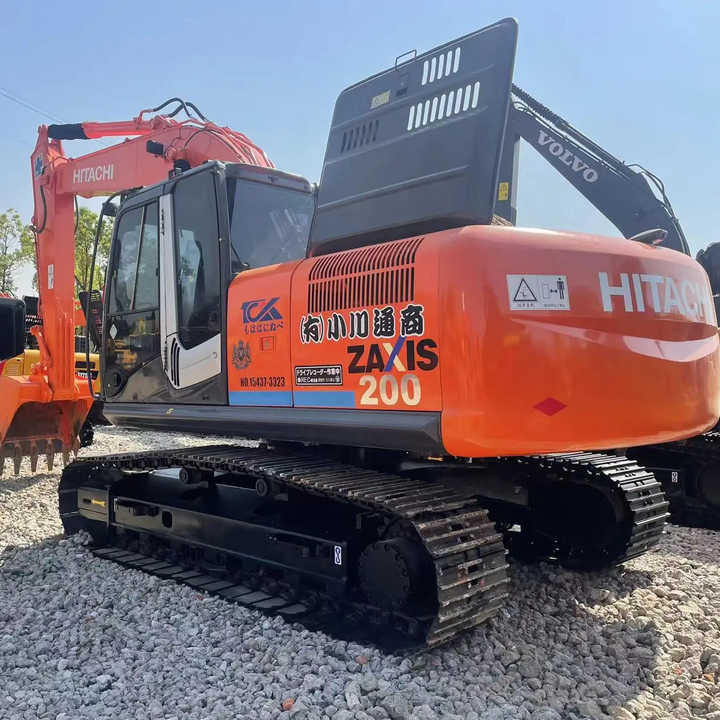 Original Japan Hitachi ZX200-3 Excavator Hitachi Excavator in Low Price for Hot Sale - Excavadora de cadenas: foto 3 Original Japan Hitachi ZX200-3 Excavator Hitachi Excavator in Low Price for Hot Sale - Excavadora de cadenas: foto 3