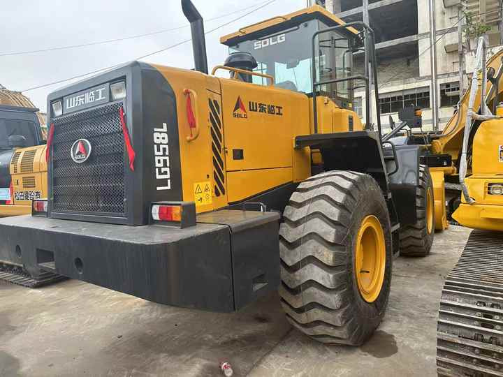 SDLG Wheel Loader 985L Second -hand Wheel Loader Electric Valve Water Pump Engine diesel Pump Valve in China - Cargadora de ruedas: foto 4 SDLG Wheel Loader 985L Second -hand Wheel Loader Electric Valve Water Pump Engine diesel Pump Valve in China - Cargadora de ruedas: foto 4