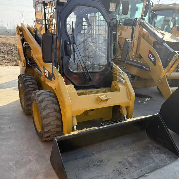 Second Hand Cheap Caterpillar CAT246D with Perfect Function Mini Skid Steers Used Cat246c 246D Backhoe Loader on Sale - Minicargadora: foto 1 Second Hand Cheap Caterpillar CAT246D with Perfect Function Mini Skid Steers Used Cat246c 246D Backhoe Loader on Sale - Minicargadora: foto 1