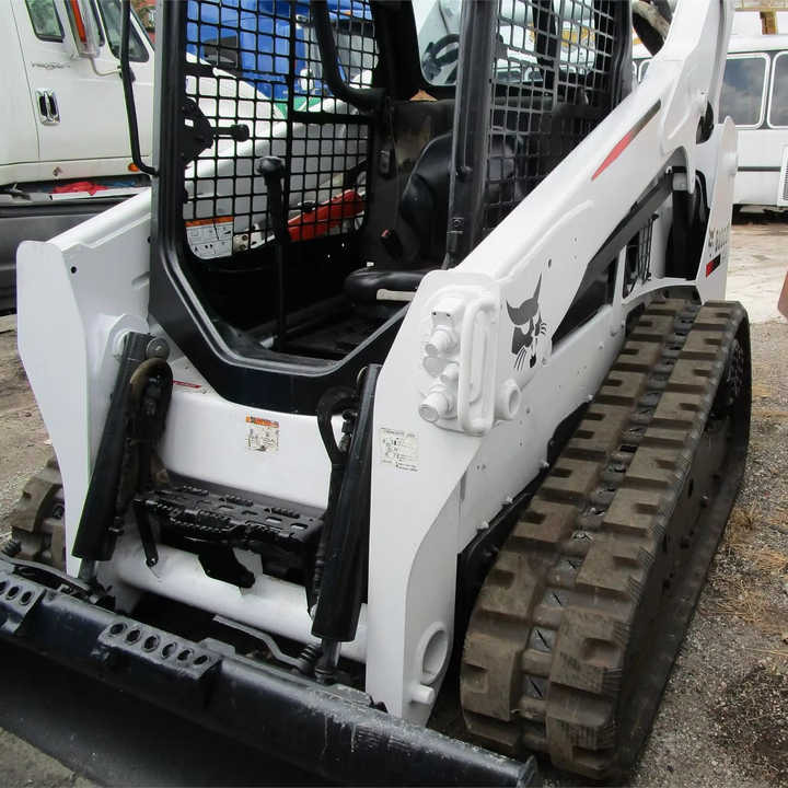 Minicargadora Used Bobcat T590 Used Skid Steer Loader with Good Condition for Sale S160 S185 S300 S330 T590 3T 4T 5T 2T: foto 1