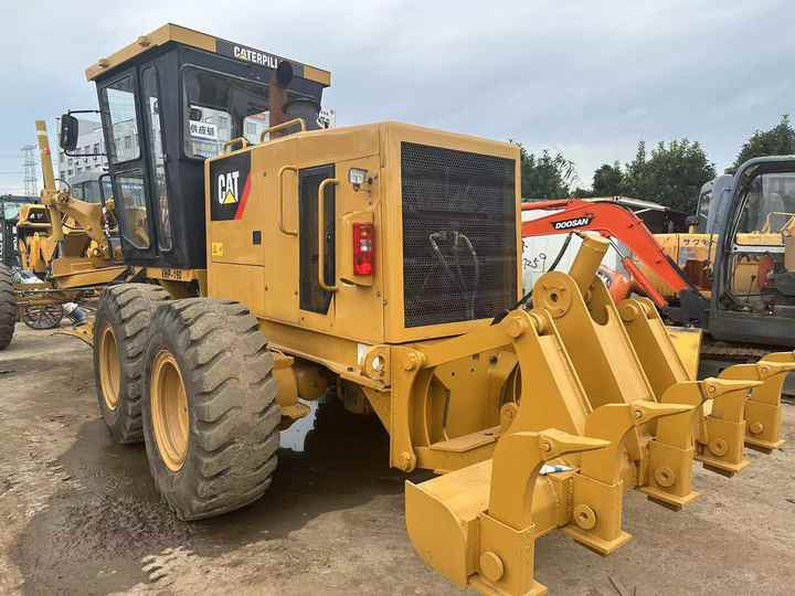 Used Caterpillar CAT 140k Land Road Motor Grader CAT140k Used Grader Cheap Price for Sale - Grader: foto 3 Used Caterpillar CAT 140k Land Road Motor Grader CAT140k Used Grader Cheap Price for Sale - Grader: foto 3