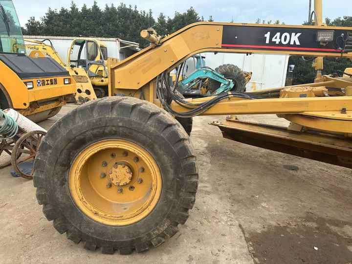Used Caterpillar CAT 140k Land Road Motor Grader CAT140k Used Grader Cheap Price for Sale - Grader: foto 4 Used Caterpillar CAT 140k Land Road Motor Grader CAT140k Used Grader Cheap Price for Sale - Grader: foto 4