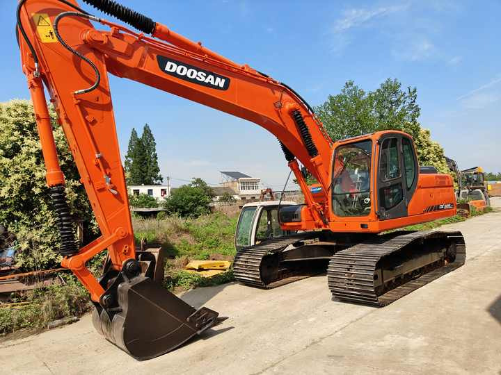 Used Doosan DX225LC Excavator | Low Hours | Heavy Duty | G lobal Shipping - Excavadora de cadenas: foto 5 Used Doosan DX225LC Excavator | Low Hours | Heavy Duty | G lobal Shipping - Excavadora de cadenas: foto 5