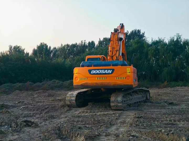 Used Doosan Dx300LC Model Excavator Second Hand Machine Popular Brand Korean Doosan Hydraulic Machinery - Excavadora: foto 3 Used Doosan Dx300LC Model Excavator Second Hand Machine Popular Brand Korean Doosan Hydraulic Machinery - Excavadora: foto 3