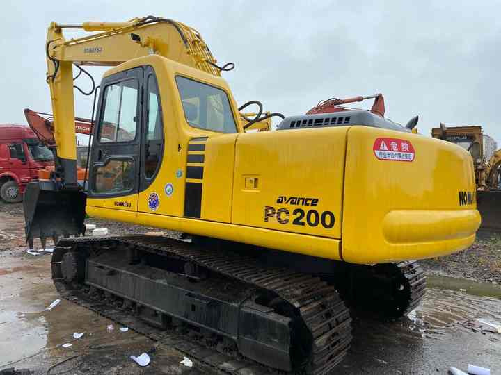 Used Good Quality Japan Original PC200-6 in Good Condition PC200-6 Komatsu - Excavadora de cadenas: foto 2 Used Good Quality Japan Original PC200-6 in Good Condition PC200-6 Komatsu - Excavadora de cadenas: foto 2