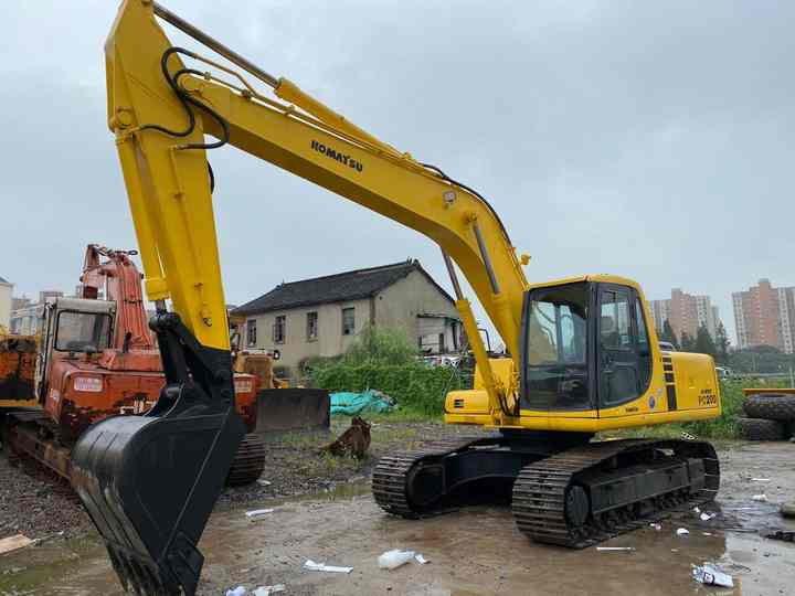Used Good Quality Japan Original PC220-6 in Good Condition PC220-6 Komatsu - Excavadora de cadenas: foto 4 Used Good Quality Japan Original PC220-6 in Good Condition PC220-6 Komatsu - Excavadora de cadenas: foto 4