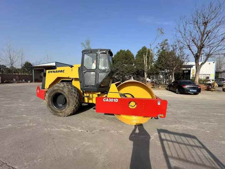 Apisonadora de asfalto Used Heavy Construction Equipment Dynapac Ca301d Second Hand Road Rollers Used Machine Hot Sale: foto 6