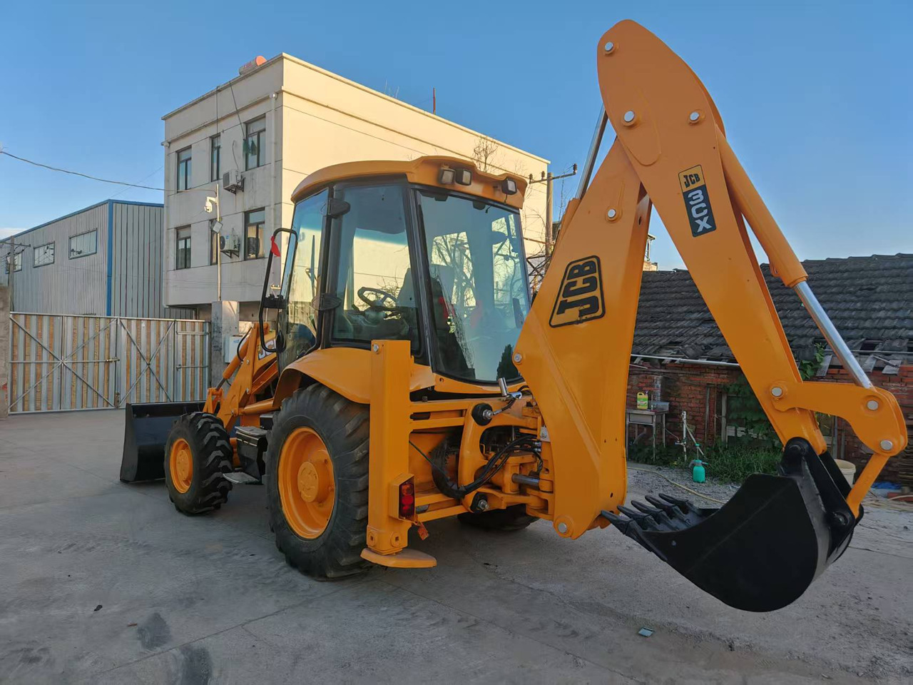 Used Second-hand Backhoe JCB 3CX - Retroexcavadora: foto 2 Used Second-hand Backhoe JCB 3CX - Retroexcavadora: foto 2
