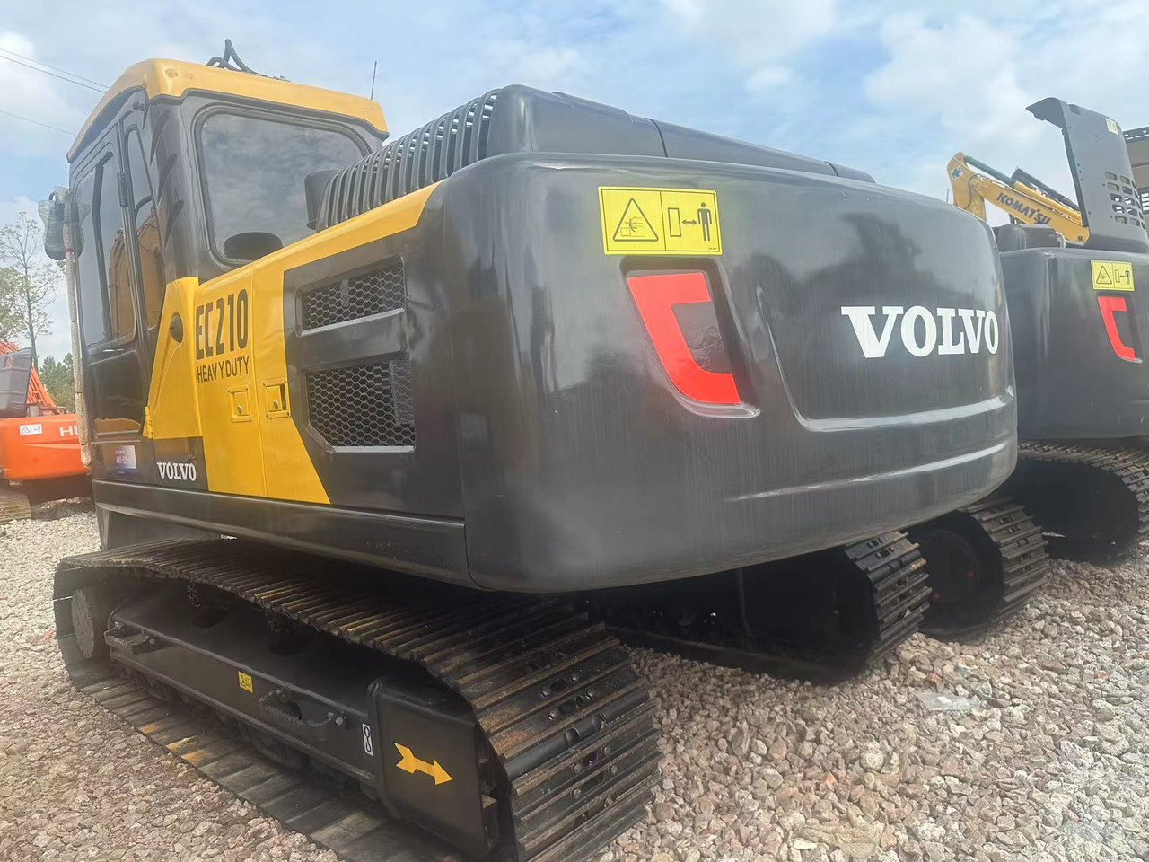 Used VOLVO EC210 Excavator Efficient Heavy Construction Equipment with Original Engine Second Hand Crawler Excavator - Excavadora de cadenas: foto 1 Used VOLVO EC210 Excavator Efficient Heavy Construction Equipment with Original Engine Second Hand Crawler Excavator - Excavadora de cadenas: foto 1