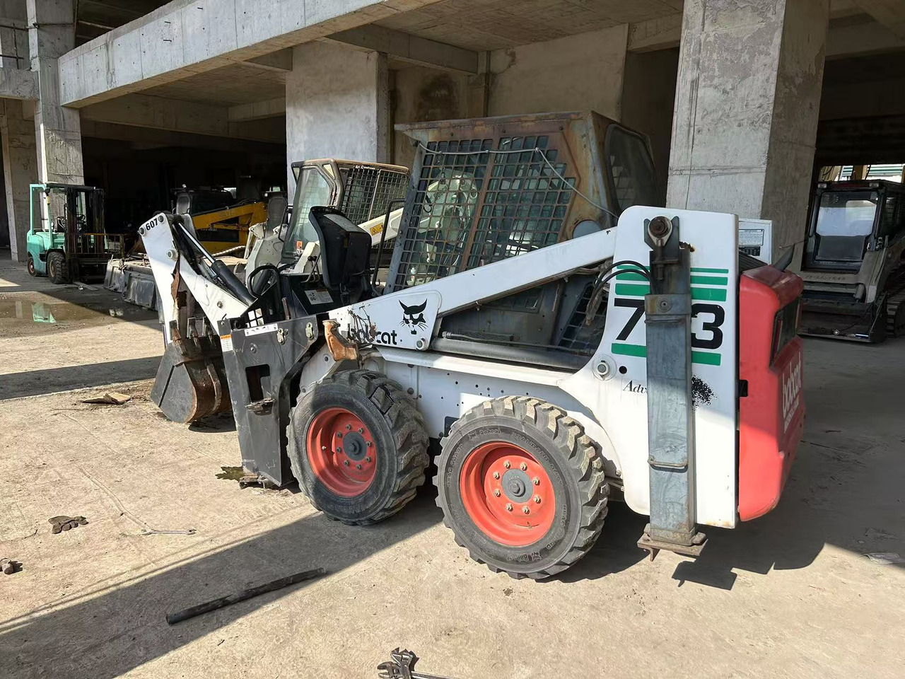 BOBCAT T753 - Minicargadora: foto 1 BOBCAT T753 - Minicargadora: foto 1
