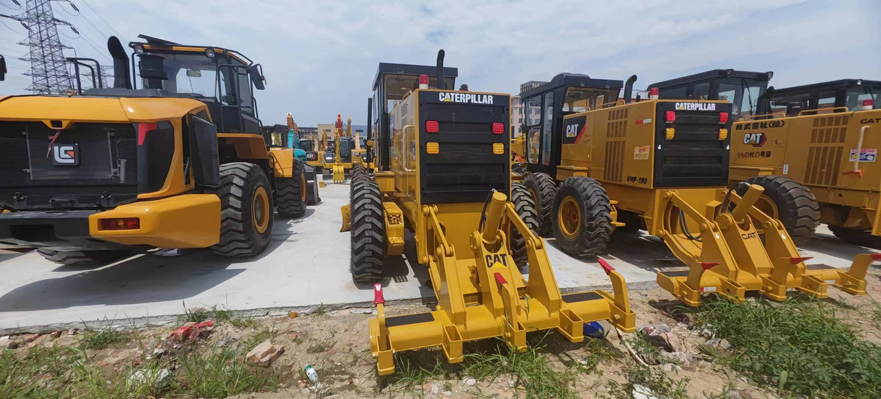 CATERPILLAR 140M - Grader: foto 2 CATERPILLAR 140M - Grader: foto 2