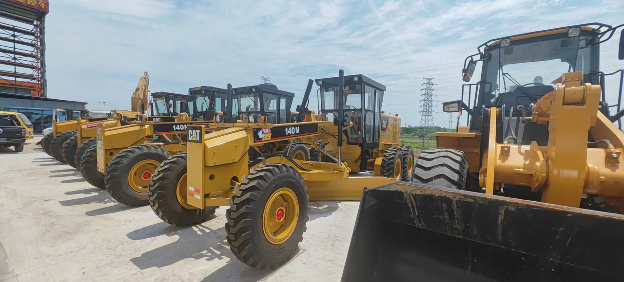 CATERPILLAR 140M - Grader: foto 1 CATERPILLAR 140M - Grader: foto 1