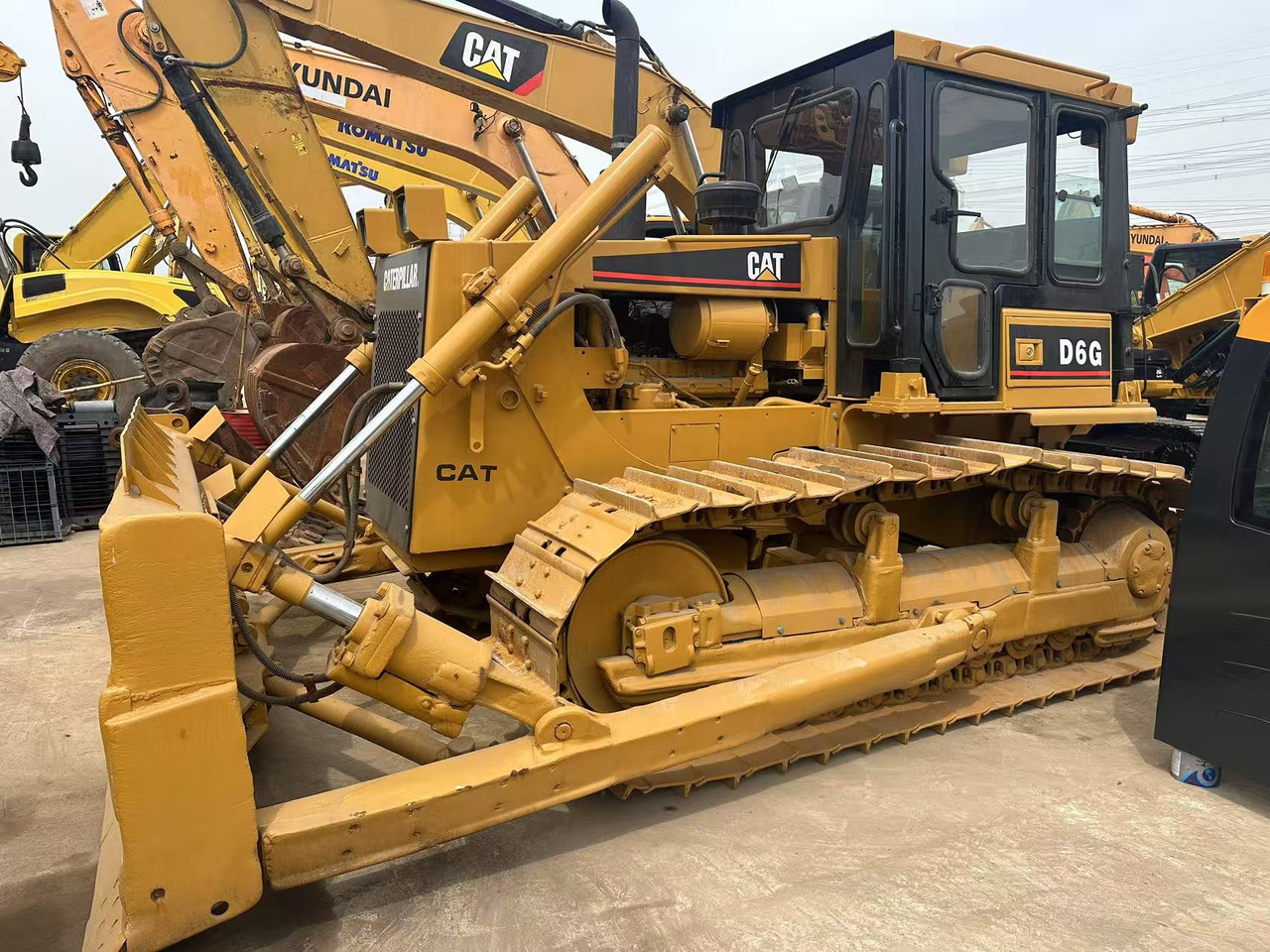 CATERPILLAR D6G - Bulldozer: foto 4 CATERPILLAR D6G - Bulldozer: foto 4
