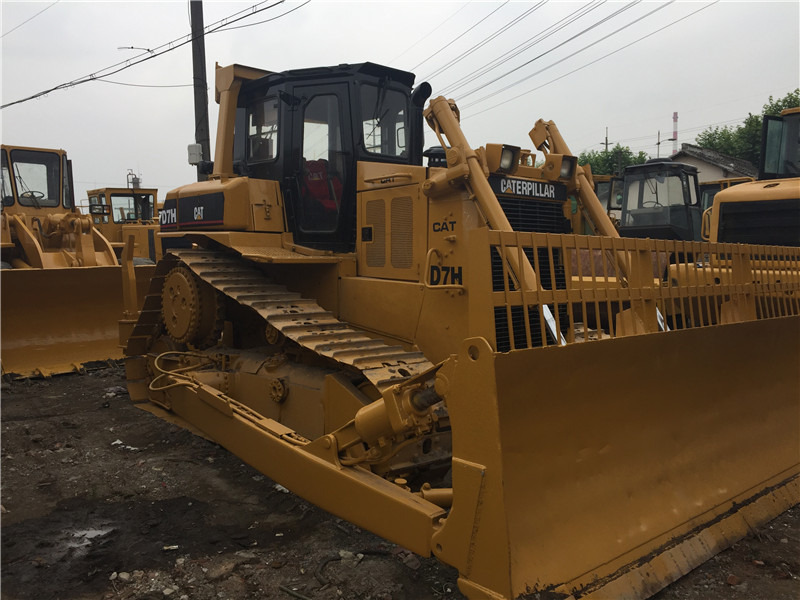 CATERPILLAR D7H - Bulldozer: foto 5 CATERPILLAR D7H - Bulldozer: foto 5
