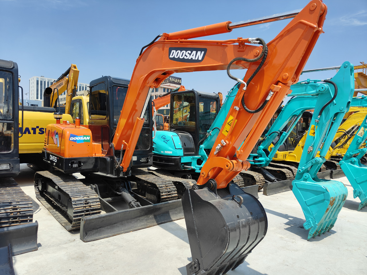 DOOSAN DH55 - Excavadora de cadenas: foto 3 DOOSAN DH55 - Excavadora de cadenas: foto 3