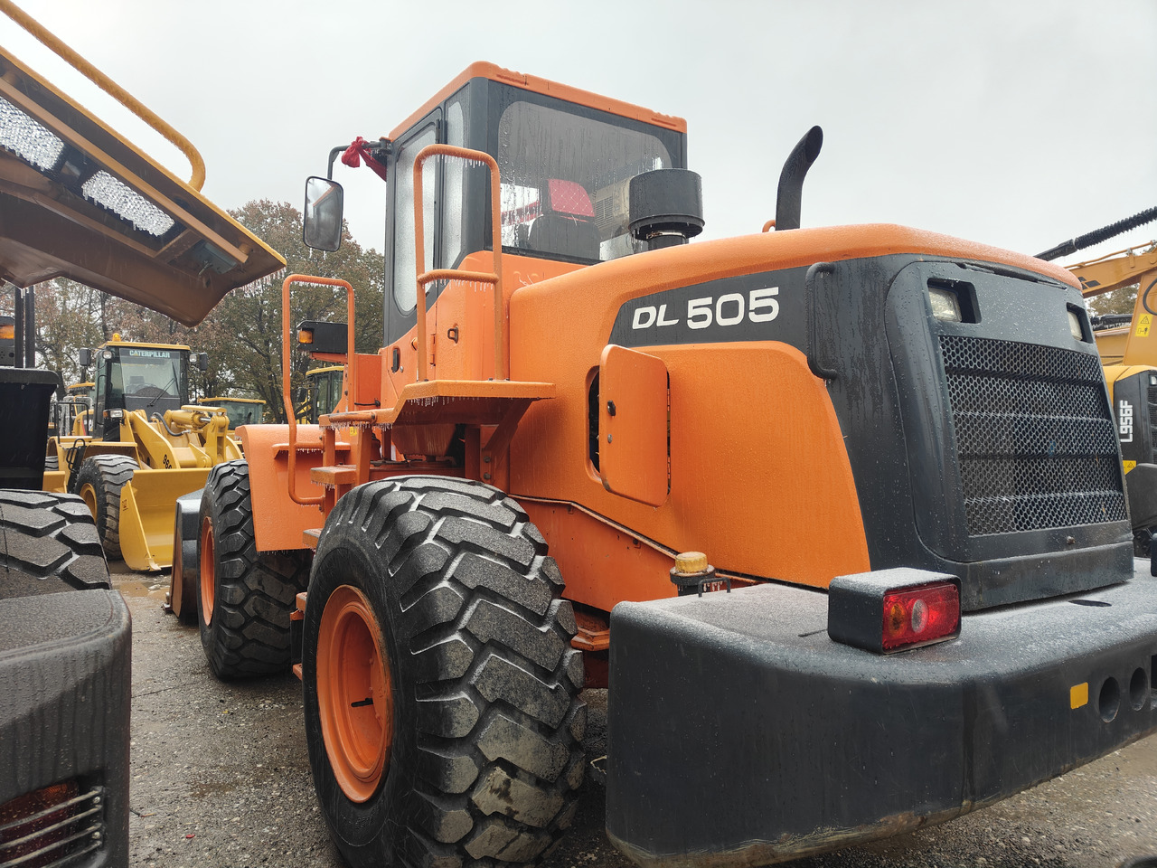 DOOSAN DL505 - Cargadora de ruedas: foto 1 DOOSAN DL505 - Cargadora de ruedas: foto 1