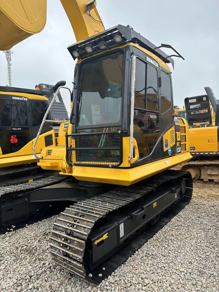 KOMATSU PC130-7 - Excavadora de cadenas: foto 4 KOMATSU PC130-7 - Excavadora de cadenas: foto 4