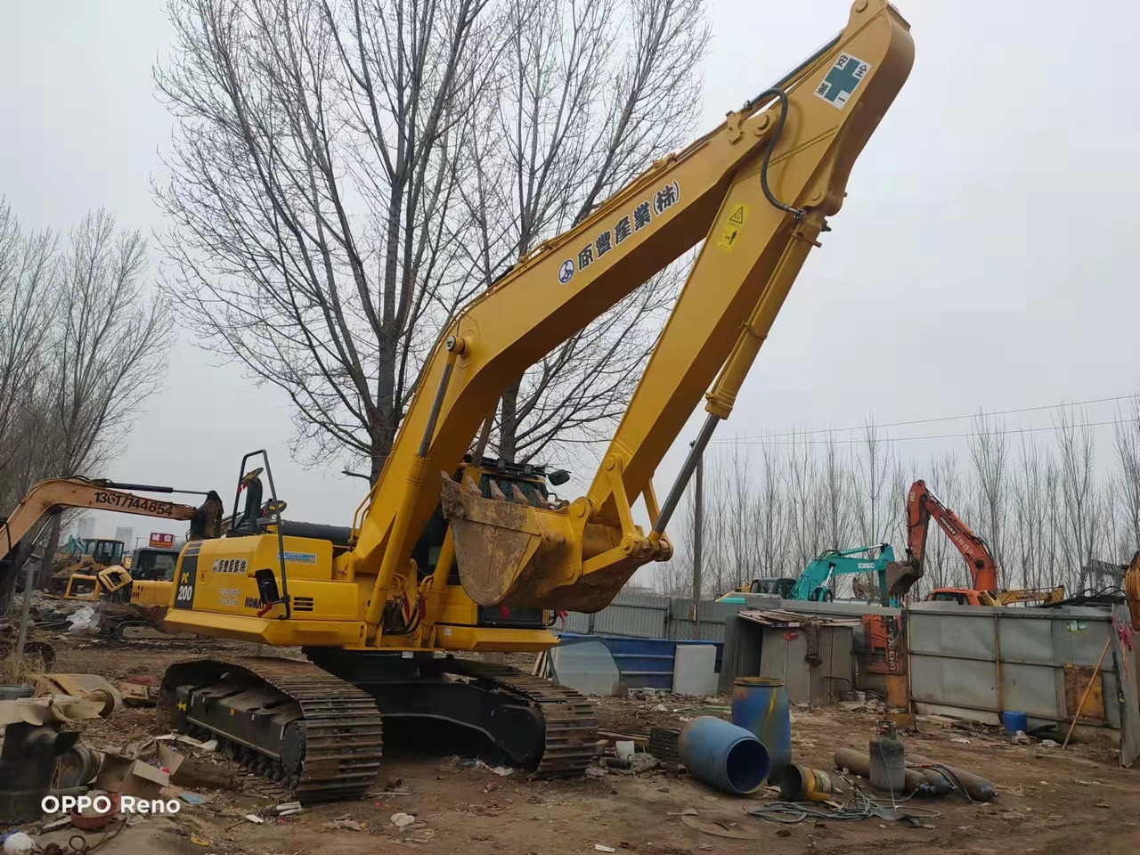 KOMATSU PC200-8 - Excavadora de ruedas: foto 3 KOMATSU PC200-8 - Excavadora de ruedas: foto 3