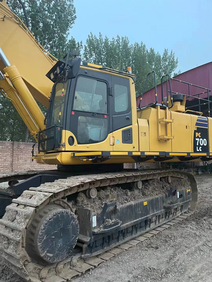 KOMATSU PC700 - Excavadora de cadenas: foto 2 KOMATSU PC700 - Excavadora de cadenas: foto 2