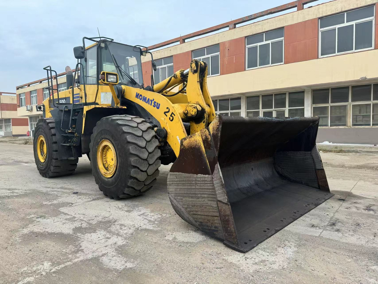 KOMATSU WA500-6 - Cargadora de ruedas: foto 5 KOMATSU WA500-6 - Cargadora de ruedas: foto 5