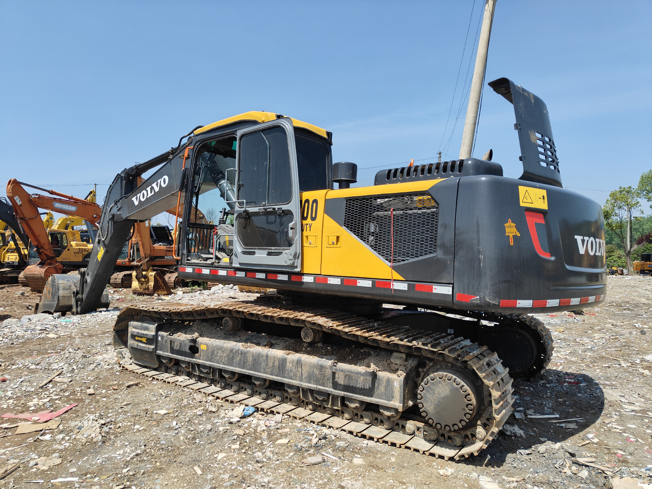 VOLVO EC300 - Excavadora de cadenas: foto 2 VOLVO EC300 - Excavadora de cadenas: foto 2