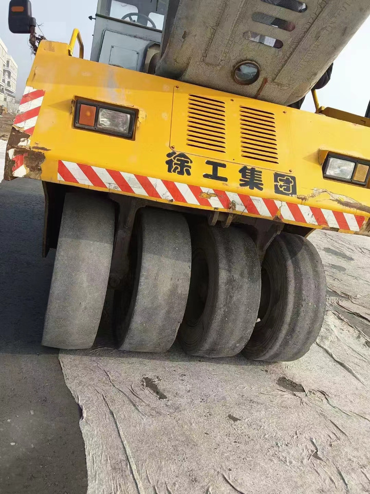 XCMG XP302 - Apisonadora de asfalto: foto 3 XCMG XP302 - Apisonadora de asfalto: foto 3