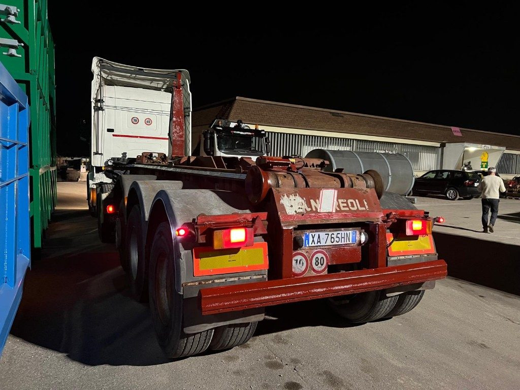 ANDREOLI SEMIRIMORCHIO ANDREOLI SCARRABILE - Remolque multilift/ Portacontenedores de cadenas: foto 3 ANDREOLI SEMIRIMORCHIO ANDREOLI SCARRABILE - Remolque multilift/ Portacontenedores de cadenas: foto 3