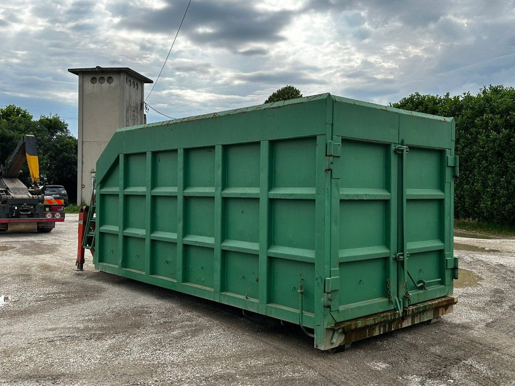 CONTAINER SCARRABILE USATO A CIELO APERTO + GRU - Contenedor de gancho: foto 5 CONTAINER SCARRABILE USATO A CIELO APERTO + GRU - Contenedor de gancho: foto 5