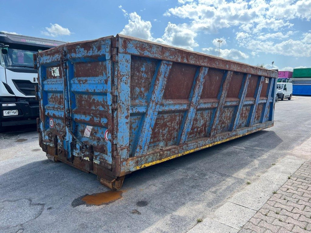 CONTAINER SCARRABILE USATO A CIELO APERTO - Contenedor de gancho: foto 4 CONTAINER SCARRABILE USATO A CIELO APERTO - Contenedor de gancho: foto 4