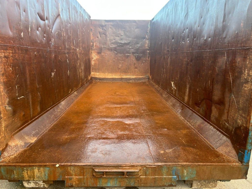 CONTAINER SCARRABILE USATO A CIELO APERTO - Contenedor de gancho: foto 5 CONTAINER SCARRABILE USATO A CIELO APERTO - Contenedor de gancho: foto 5