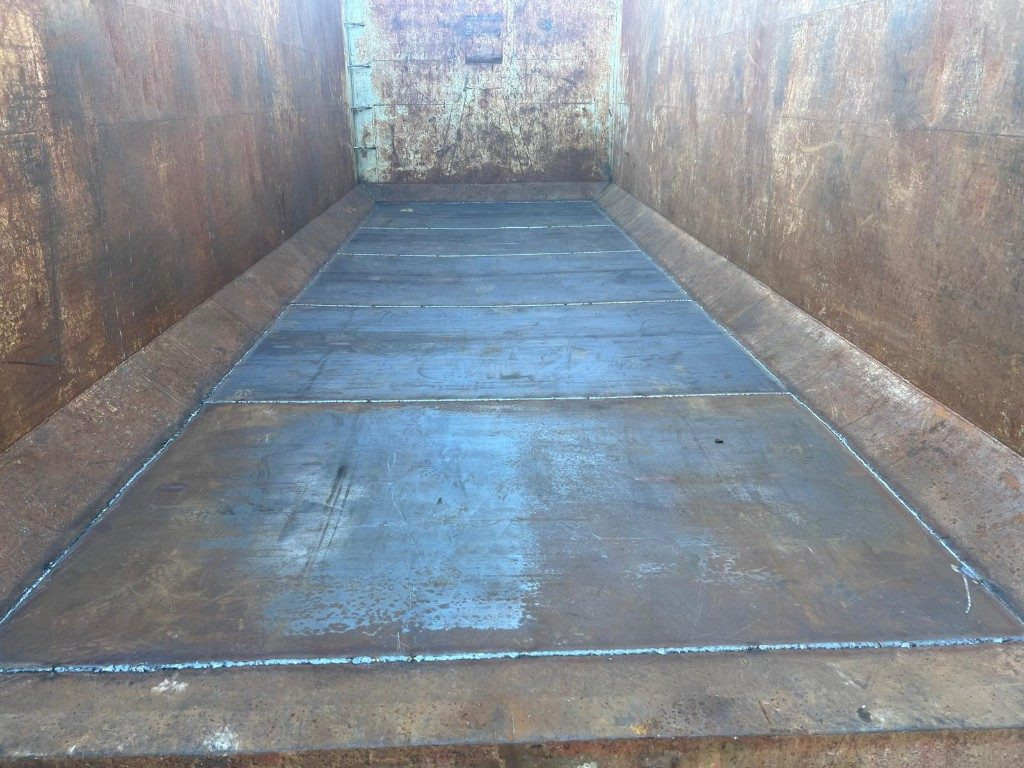 CONTAINER SCARRABILE USATO A CIELO APERTO - Contenedor de gancho: foto 5 CONTAINER SCARRABILE USATO A CIELO APERTO - Contenedor de gancho: foto 5