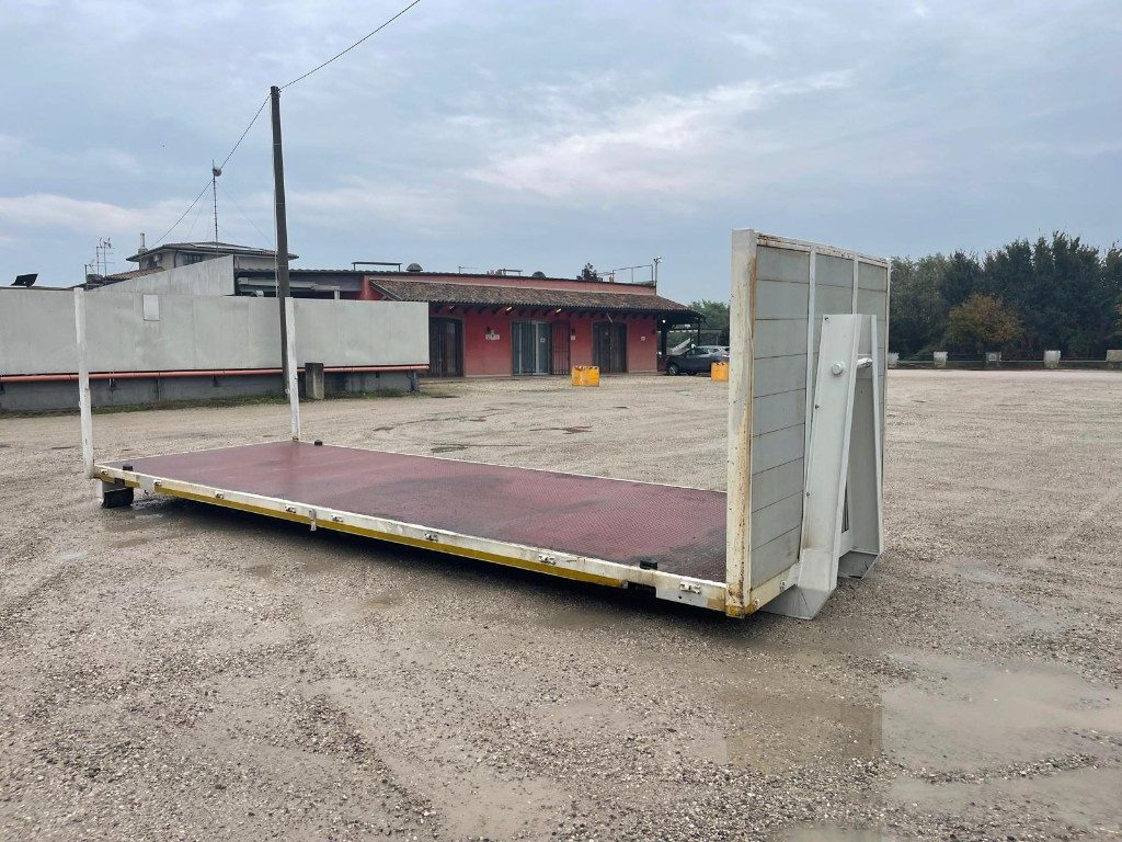 CONTAINER USATO A PIANALE SENZA SPONDE - Contenedor de gancho: foto 4 CONTAINER USATO A PIANALE SENZA SPONDE - Contenedor de gancho: foto 4