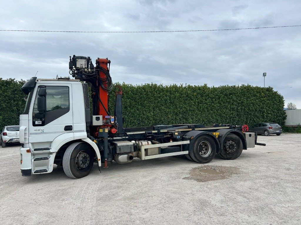 IVECO STRALIS 260E45 SCARRABILE - Camión multibasculante: foto 2 IVECO STRALIS 260E45 SCARRABILE - Camión multibasculante: foto 2