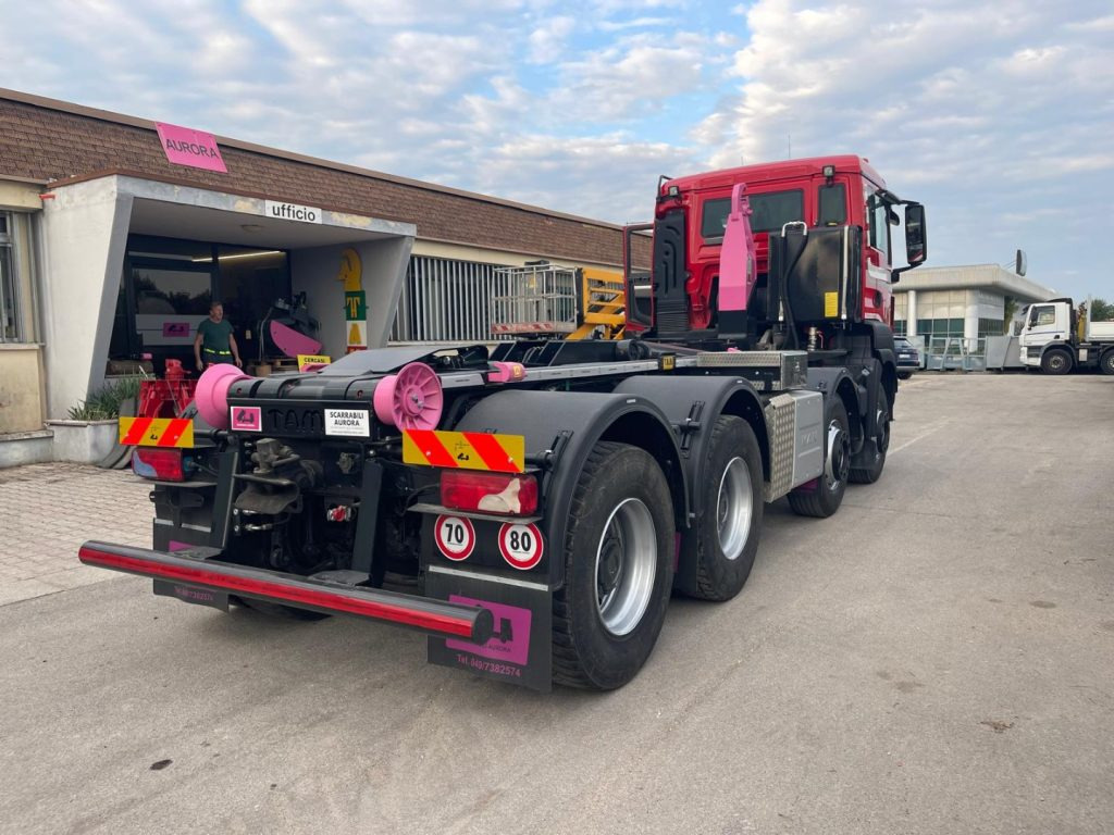 MAN TGS 41.480 SCARRABILE - Camión multibasculante: foto 3 MAN TGS 41.480 SCARRABILE - Camión multibasculante: foto 3