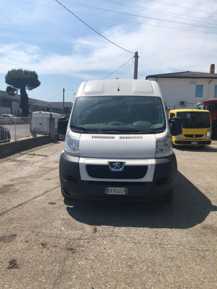 PEUGEOT FURGONE PEUGEOT - Furgón: foto 4 PEUGEOT FURGONE PEUGEOT - Furgón: foto 4