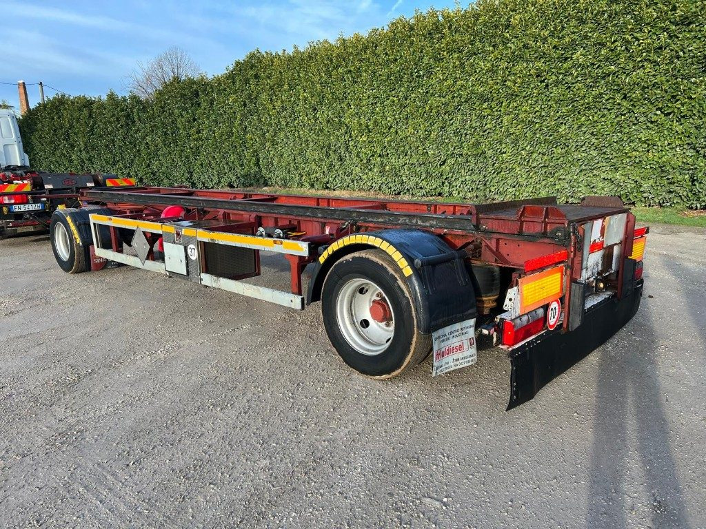 ZORZI RIMORCHIO ZORZI 20 R073 SCARRABILE PNEUMATICO - Remolque multilift/ Portacontenedores de cadenas: foto 2 ZORZI RIMORCHIO ZORZI 20 R073 SCARRABILE PNEUMATICO - Remolque multilift/ Portacontenedores de cadenas: foto 2