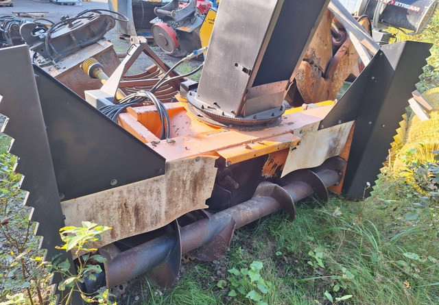 WestbjörnS2450 - Soplador de nieve: foto 2 WestbjörnS2450 - Soplador de nieve: foto 2