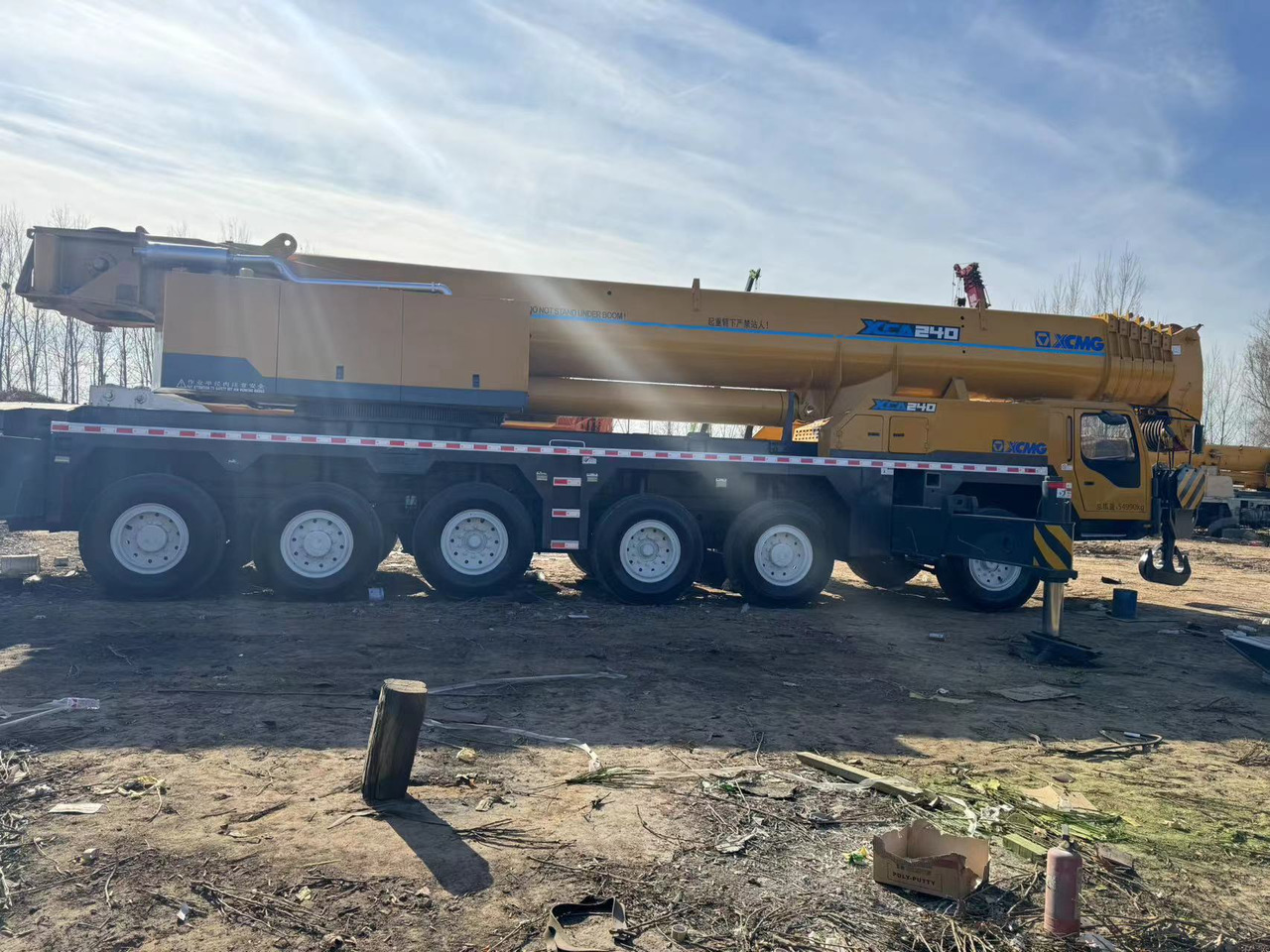Arrendamiento de XCMG QAY240 XCT240 XCA240 QY240K 240 ton 250 ton 300 ton 260 ton 200 ton 220 ton crane XCMG QAY240 XCT240 XCA240 QY240K 240 ton 250 ton 300 ton 260 ton 200 ton 220 ton crane: foto 6